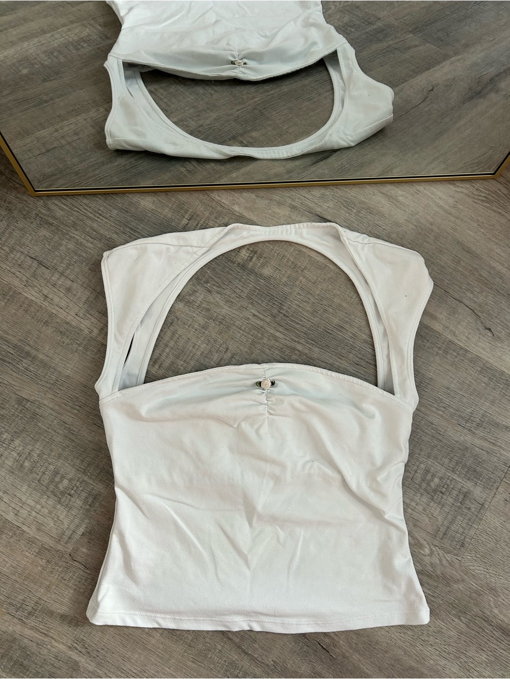 Princess Polly White Cap Sleeve Top Ruched Square Neck Cutout Tee Size 6 NWOT